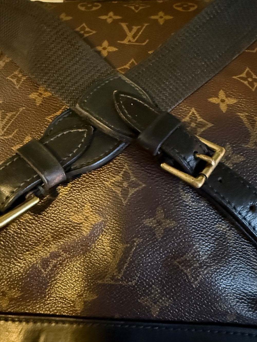 LOUIS VUITTON Monogram Canvas Montsouris Backpack - Picture 7 of 16